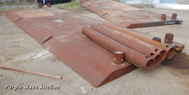 image for item GY9813 Steel trench box