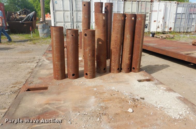 image for item GY9814 Steel trench box