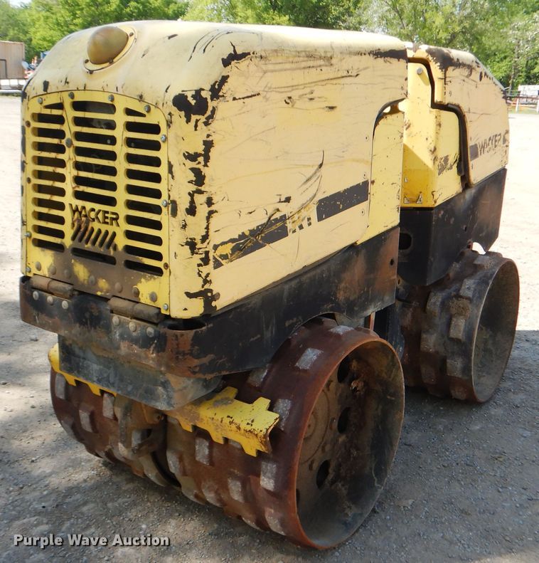 image for item GY9816 Wacker RT vibratory trench compactor