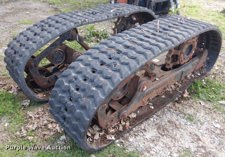 image for item GY9817 (2) Loegering VTS59L skid steer tracks