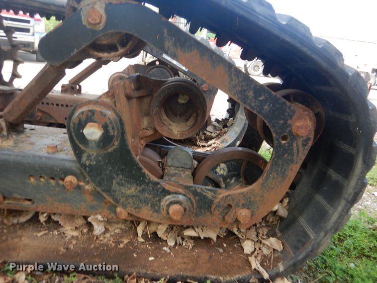 image for item GY9817 (2) Loegering VTS59L skid steer tracks