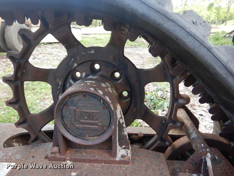 image for item GY9817 (2) Loegering VTS59L skid steer tracks