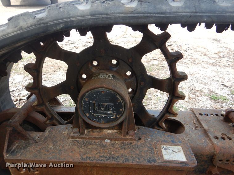 image for item GY9817 (2) Loegering VTS59L skid steer tracks