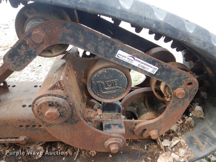 image for item GY9817 (2) Loegering VTS59L skid steer tracks