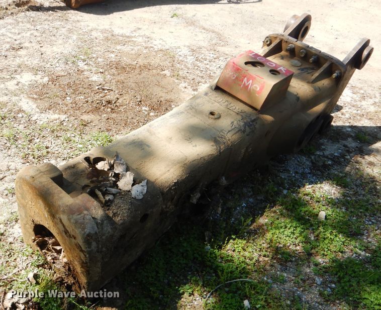 image for item GY9819 Caterpillar 13 breaker