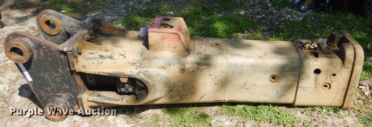 image for item GY9819 Caterpillar 13 breaker