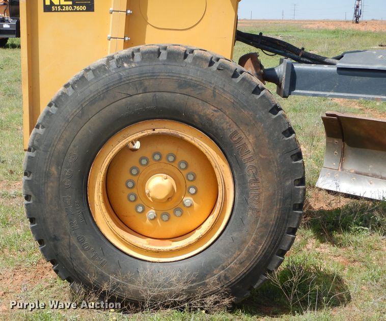 image for item HC9010 2012 John Deere 770GP motor grader