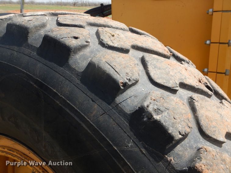 image for item HC9010 2012 John Deere 770GP motor grader