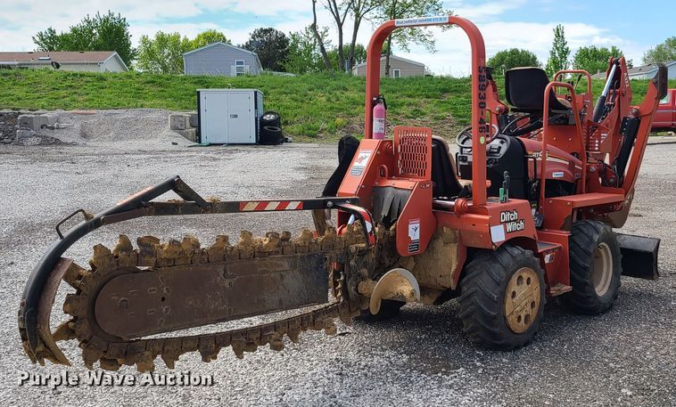 image for item K5848 2012 Ditch Witch RT45 trencher