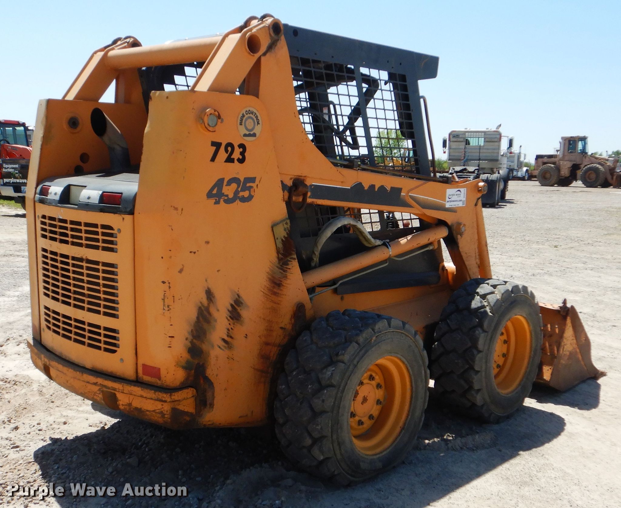 Case 435 skid steer loader in Arkoma, OK Item DG8533 sold Purple Wave