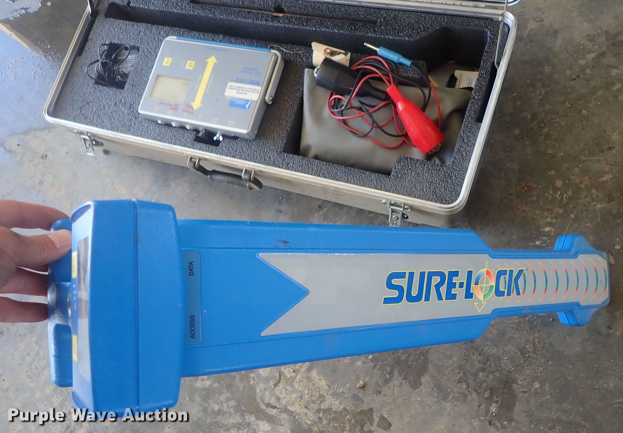 SureLock All Pro utility locator in Lyons, KS Item GR9064 sold