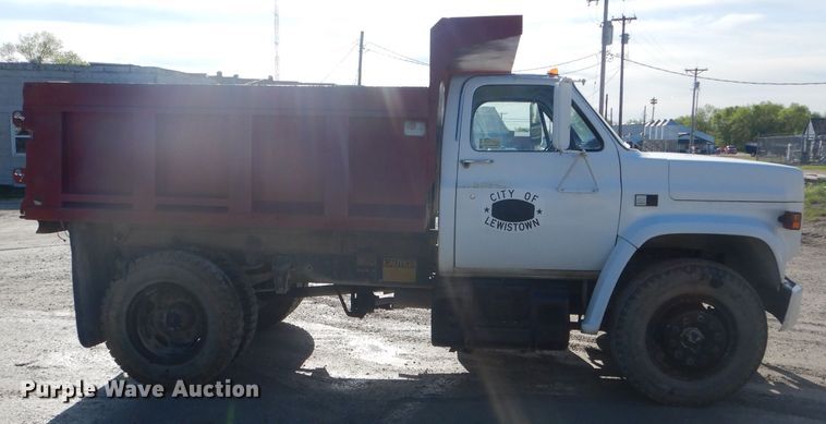 image for item DF3136 1984 Chevrolet 70 dump truck