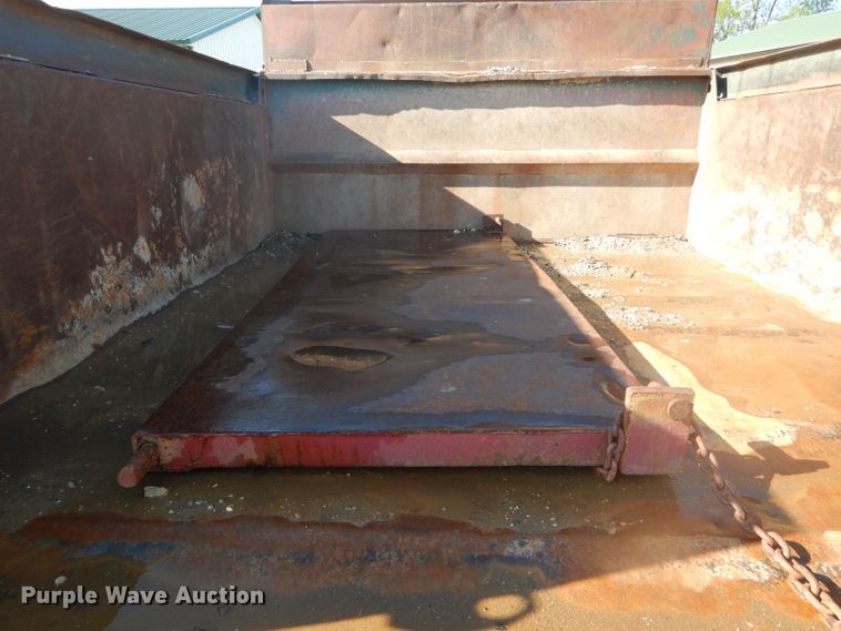 image for item DF3136 1984 Chevrolet 70 dump truck