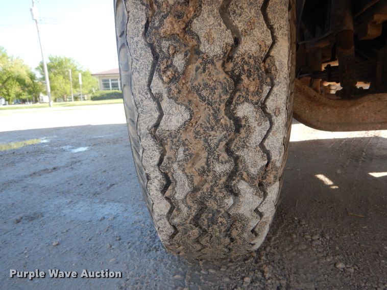 image for item DF3136 1984 Chevrolet 70 dump truck