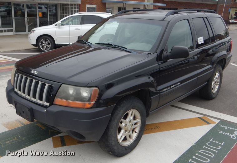 image for item DF3164 2004 Jeep Grand Cherokee Laredo  SUV