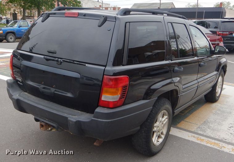 image for item DF3164 2004 Jeep Grand Cherokee Laredo  SUV