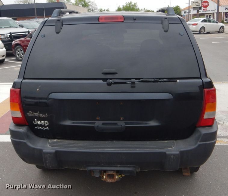 image for item DF3164 2004 Jeep Grand Cherokee Laredo  SUV