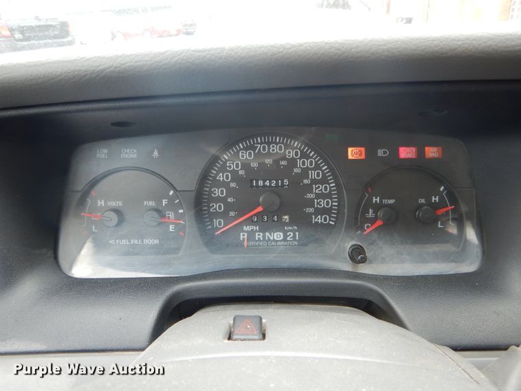 image for item DF3165 2005 Ford Crown Victoria Police Interceptor