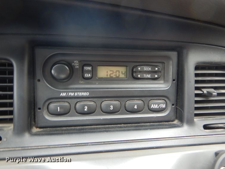 image for item DF3165 2005 Ford Crown Victoria Police Interceptor