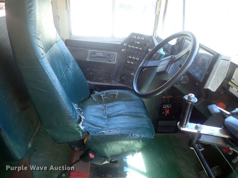 image for item DG3168 1995 GMC B7 school bus