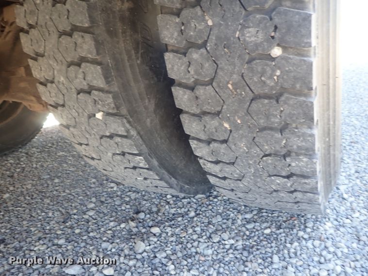 image for item DG3168 1995 GMC B7 school bus