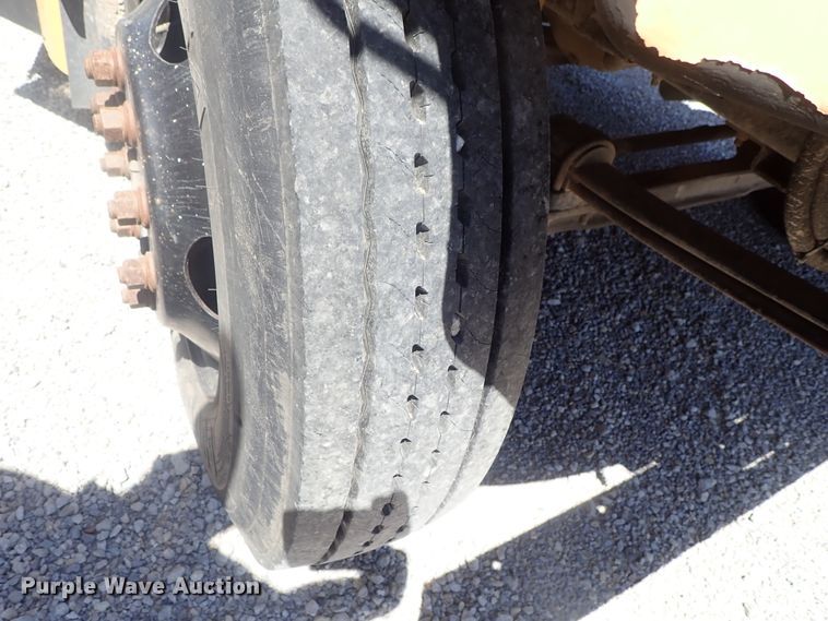 image for item DG3168 1995 GMC B7 school bus