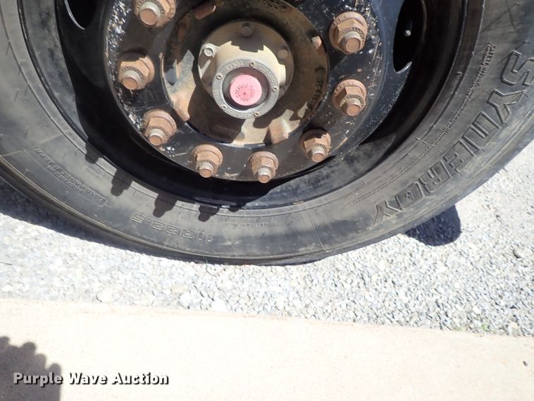 image for item DG3170 2004 Blue Bird Vision school bus