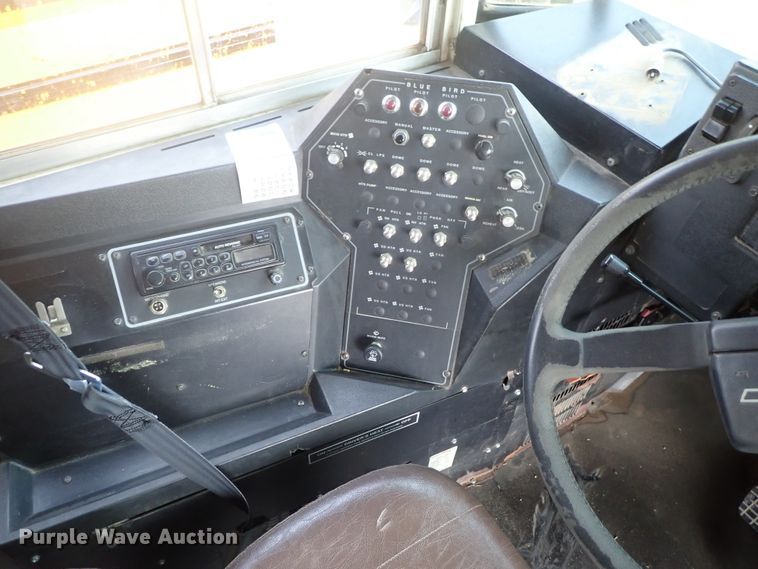 image for item DG3172 1998 Chevrolet Blue Bird school bus