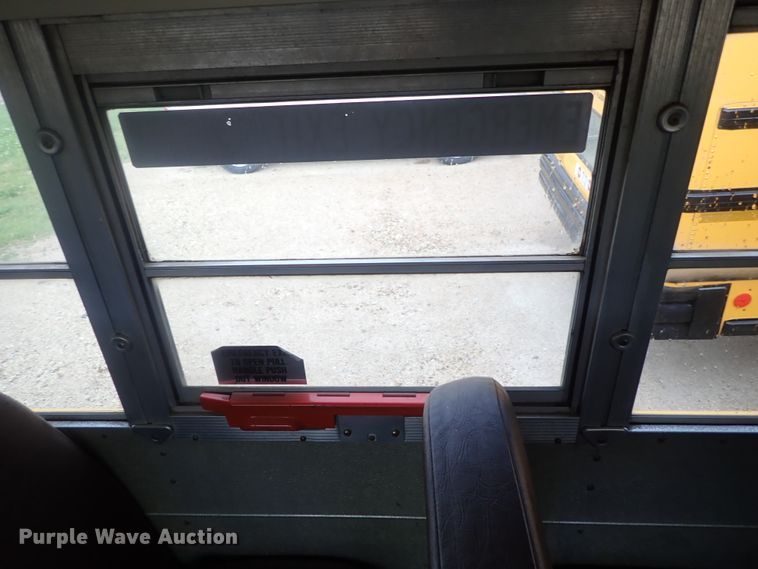 image for item DG3172 1998 Chevrolet Blue Bird school bus