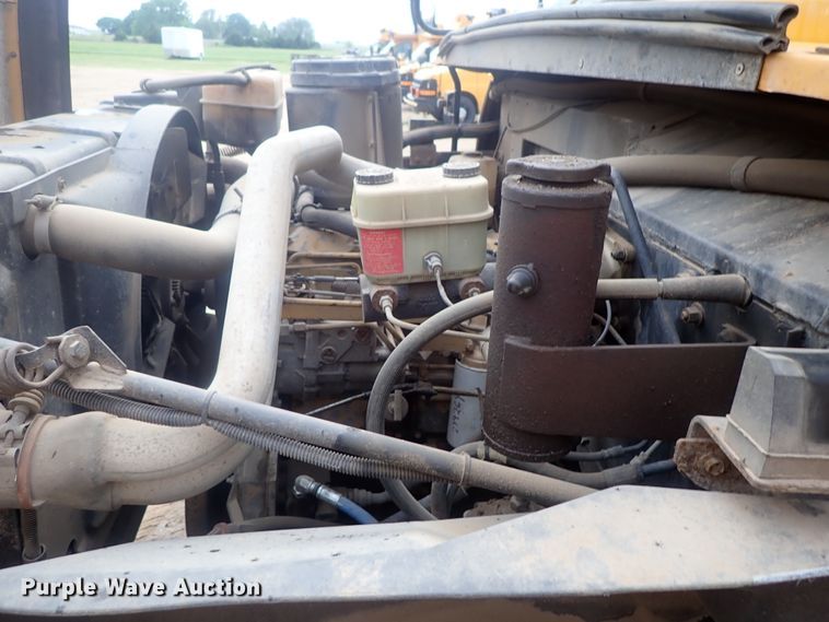 image for item DG3172 1998 Chevrolet Blue Bird school bus