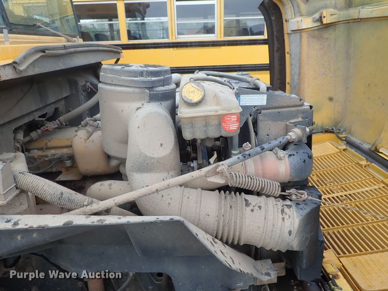 image for item DG3172 1998 Chevrolet Blue Bird school bus