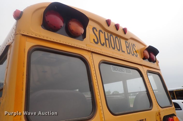 image for item DG3172 1998 Chevrolet Blue Bird school bus