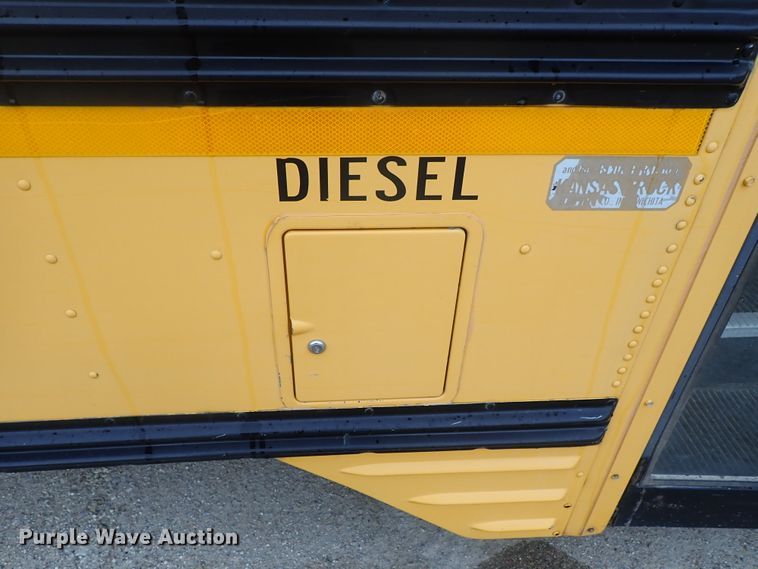 image for item DG3172 1998 Chevrolet Blue Bird school bus