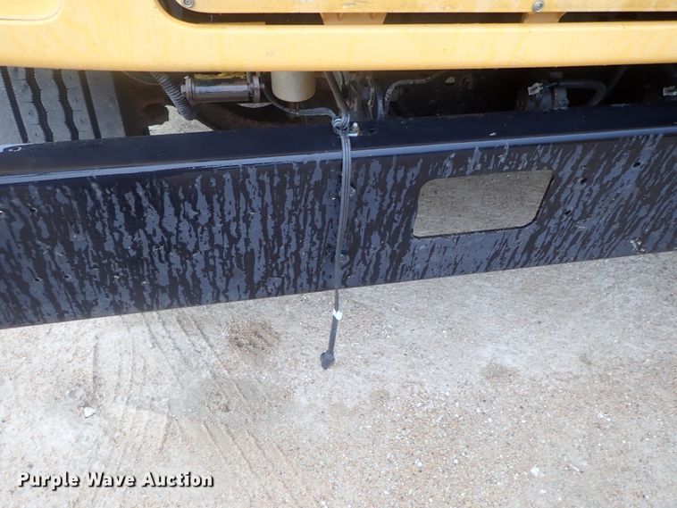 image for item DG3172 1998 Chevrolet Blue Bird school bus