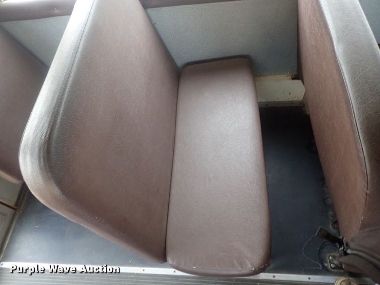 image for item DG3174 2003 International school bus