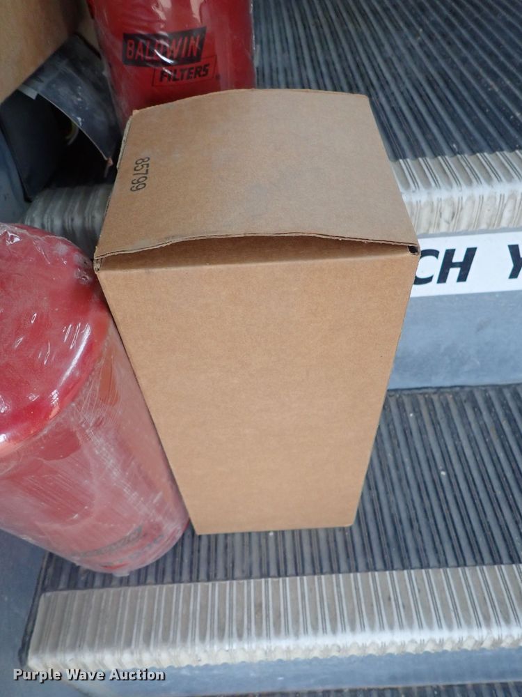 image for item DG3174 2003 International school bus