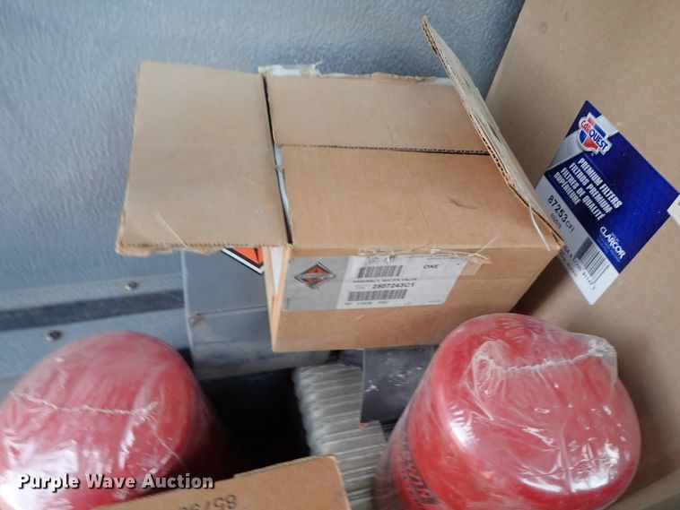 image for item DG3174 2003 International school bus