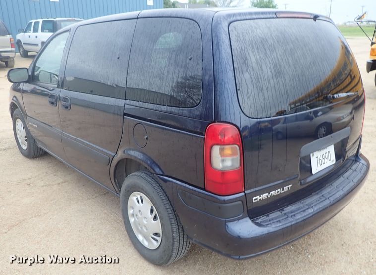 image for item DG3176 2003 Chevrolet Venture  van