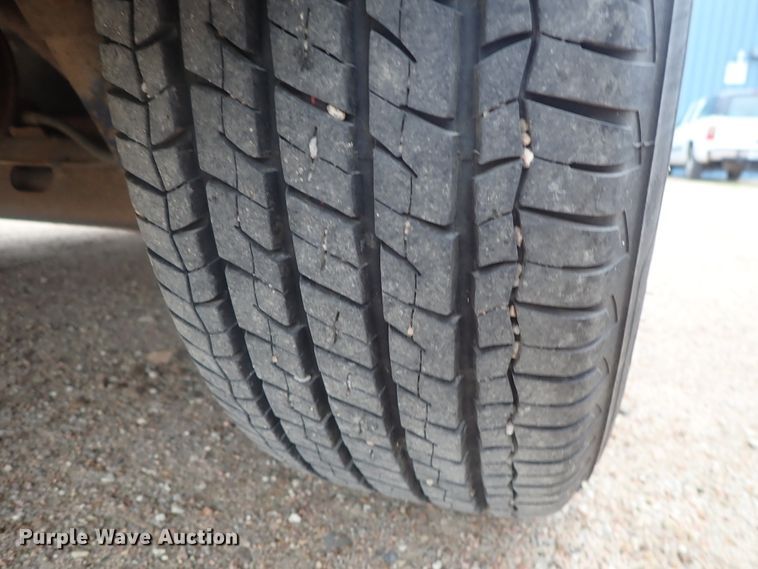 image for item DG3176 2003 Chevrolet Venture  van