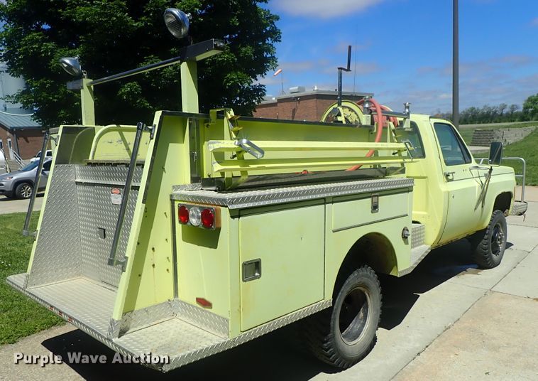 image for item DG3219 1977 Chevrolet Custom Deluxe 30  fire truck