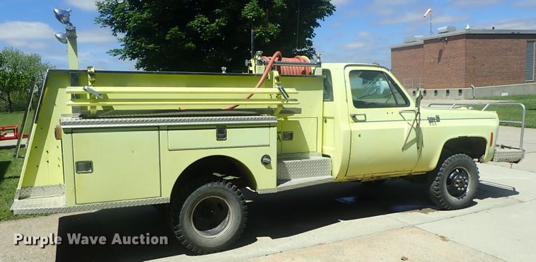 image for item DG3219 1977 Chevrolet Custom Deluxe 30  fire truck