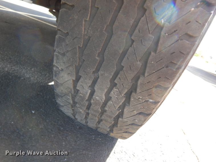 image for item DG6440 2010 Ford Econoline E450 Super Duty Aerotech shuttle bus