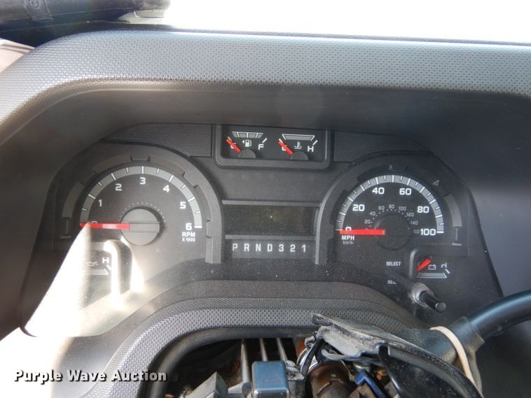 image for item DG6440 2010 Ford Econoline E450 Super Duty Aerotech shuttle bus