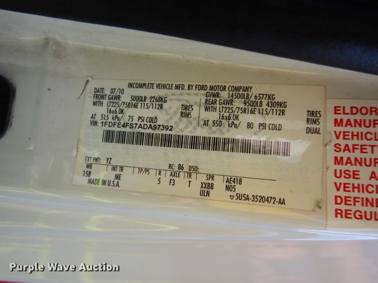 image for item DG6440 2010 Ford Econoline E450 Super Duty Aerotech shuttle bus