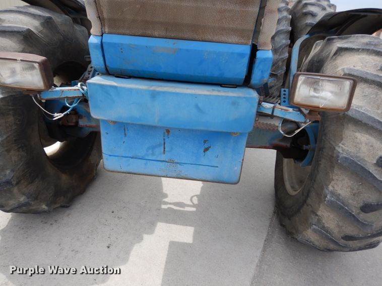 image for item DG6452 1987 Ford TW35 tractor