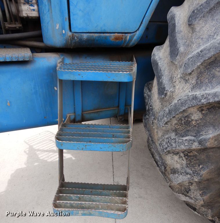 image for item DG6452 1987 Ford TW35 tractor