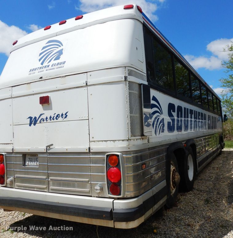 image for item DG6457 1989 MCI MC9 coach bus