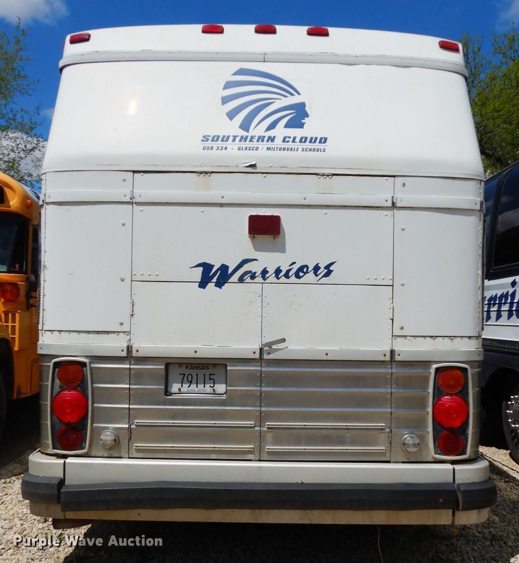 image for item DG6457 1989 MCI MC9 coach bus