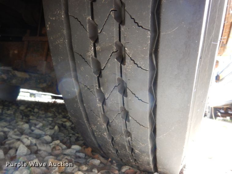 image for item DG6457 1989 MCI MC9 coach bus