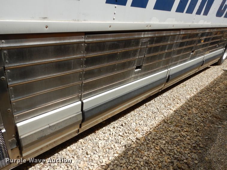 image for item DG6457 1989 MCI MC9 coach bus